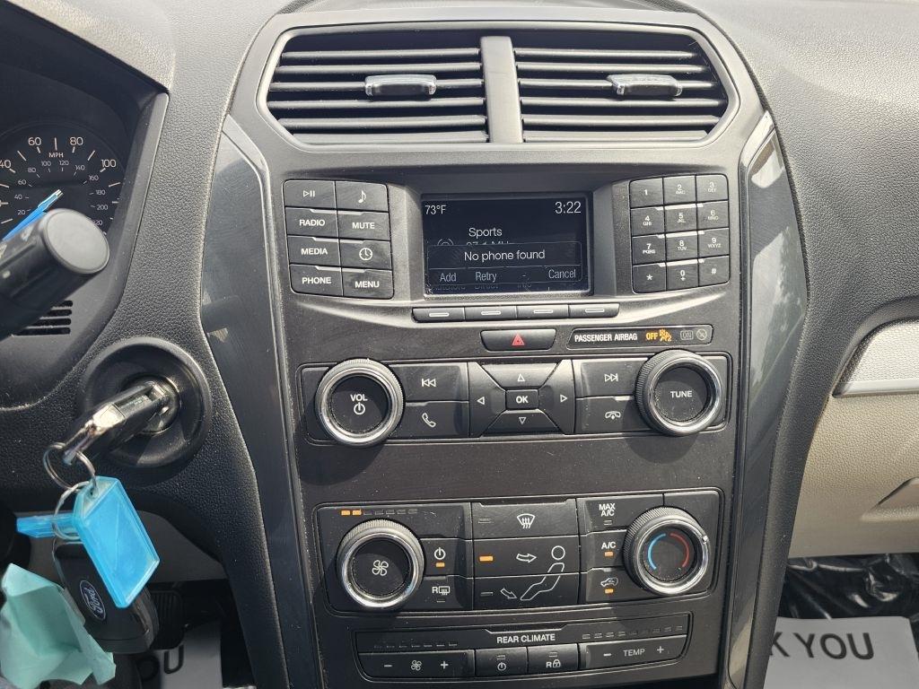 Ford Explorer Base 4WD 2019