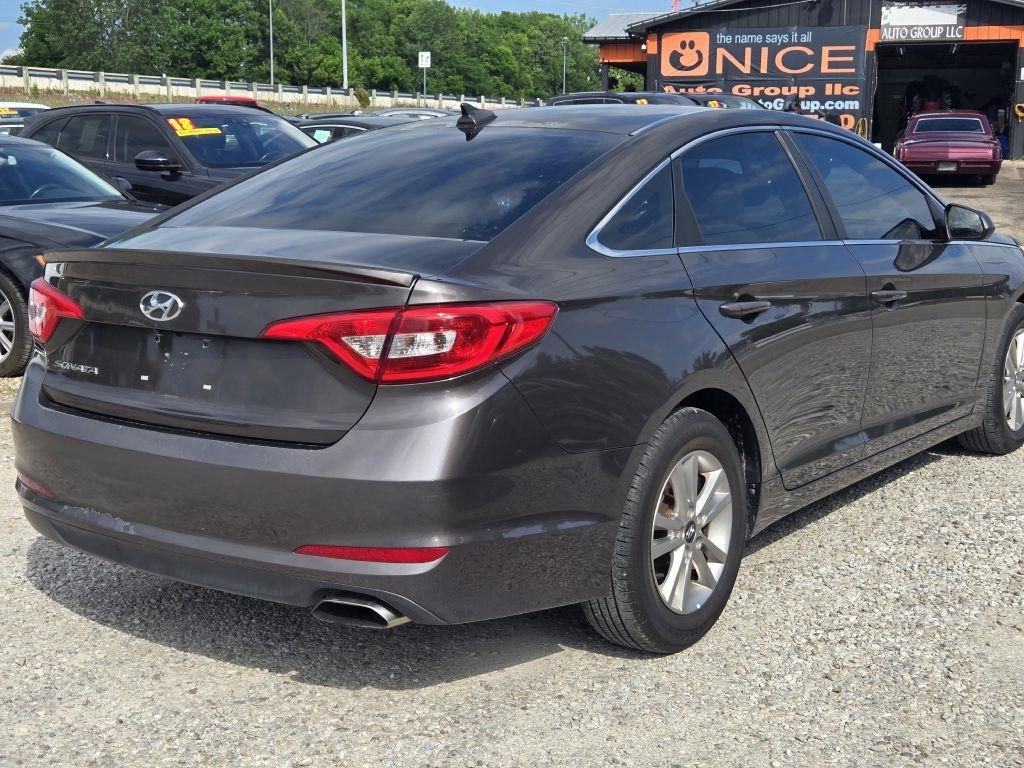 Hyundai Sonata SE 2016