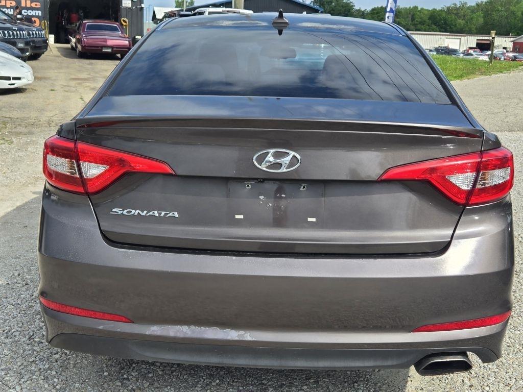 Hyundai Sonata SE 2016