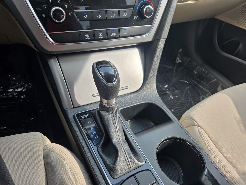 Hyundai Sonata SE 2016