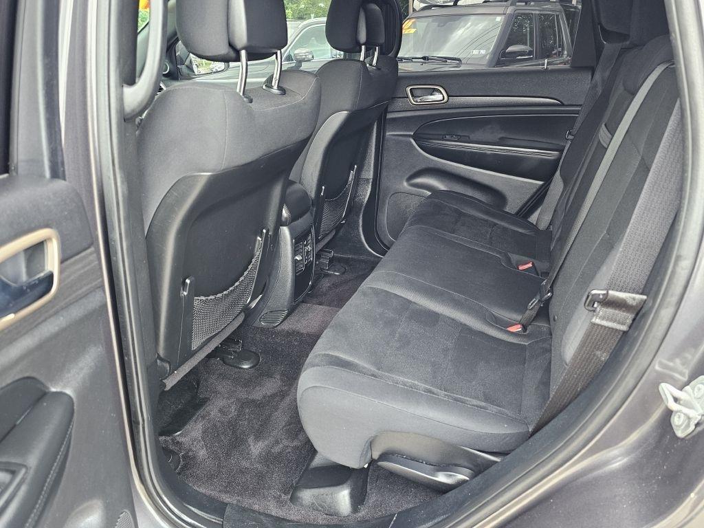 Jeep Grand Cherokee Laredo 4WD 2017