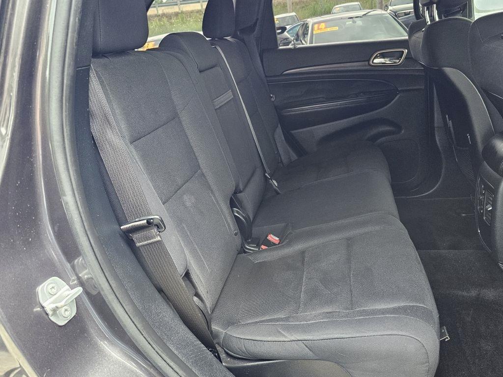 Jeep Grand Cherokee Laredo 4WD 2017