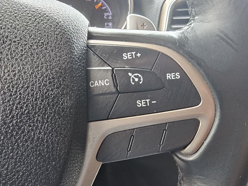 Jeep Grand Cherokee Laredo 4WD 2017