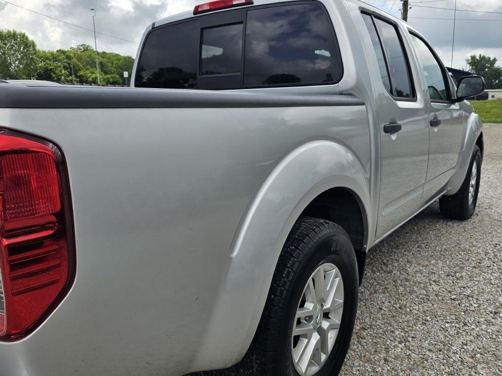 Nissan Frontier S Crew Cab 6MT 2WD 2019