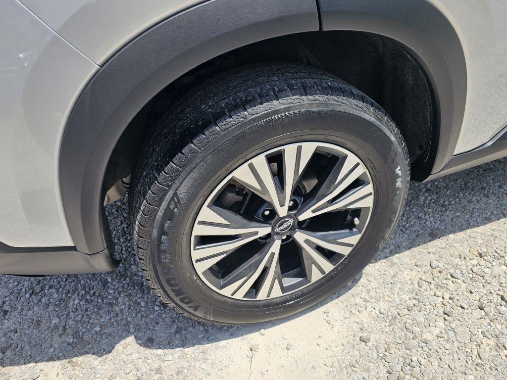 Nissan Rogue SV 2023