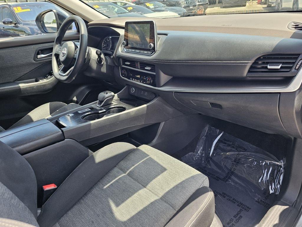 Nissan Rogue SV 2023