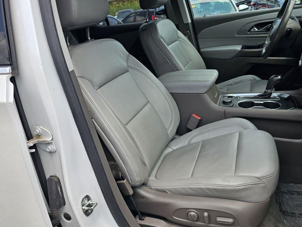 Chevrolet Traverse LT Leather FWD 2018