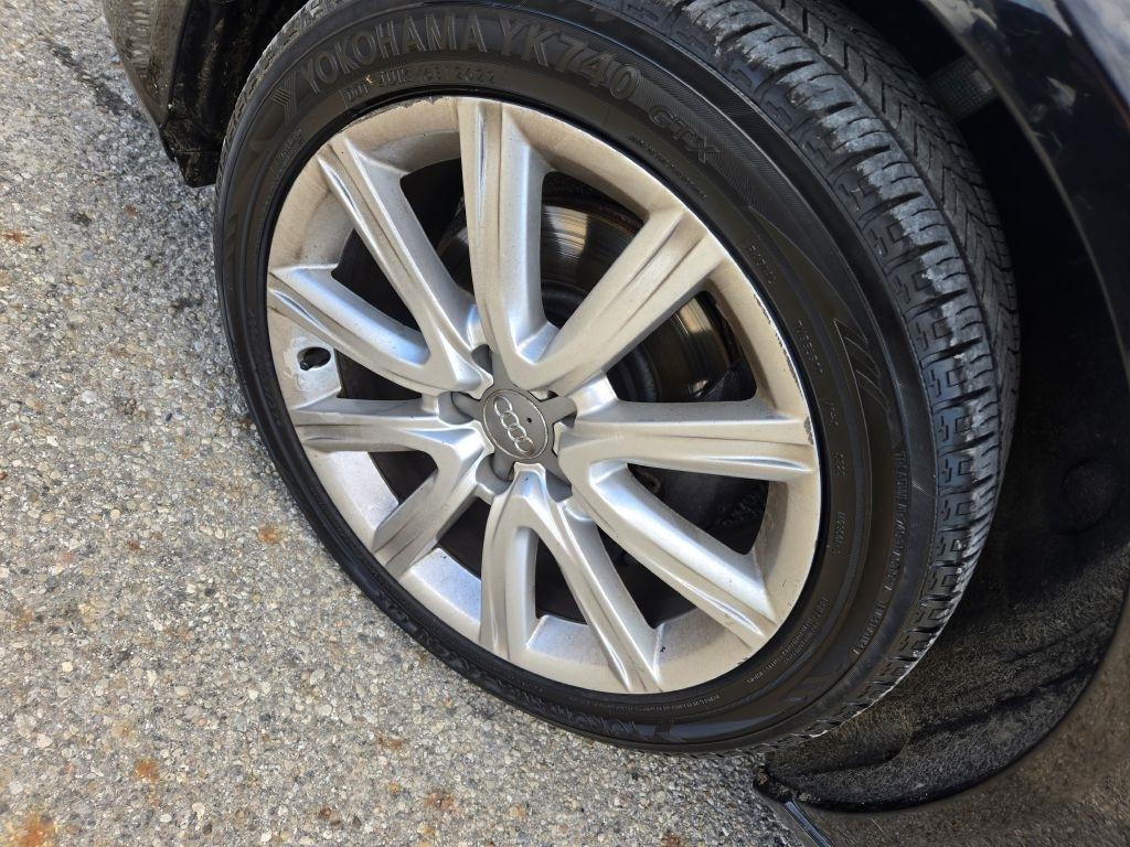 Audi A6 2.0T Premium Sedan FrontTrak Multitronic 2013