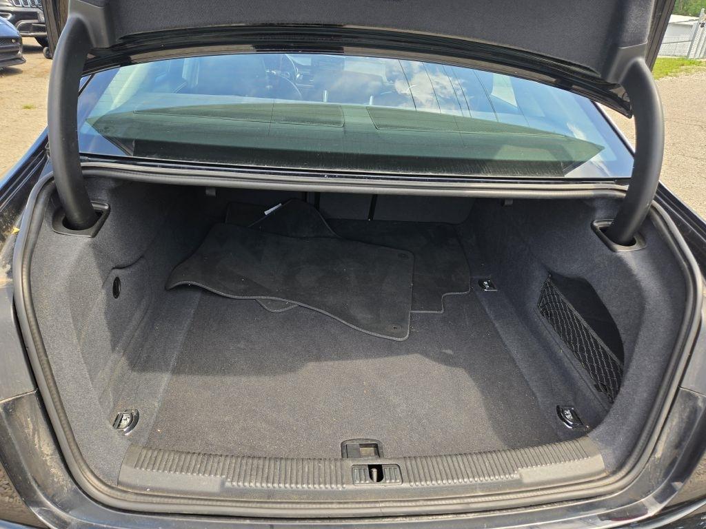 Audi A6 2.0T Premium Sedan FrontTrak Multitronic 2013