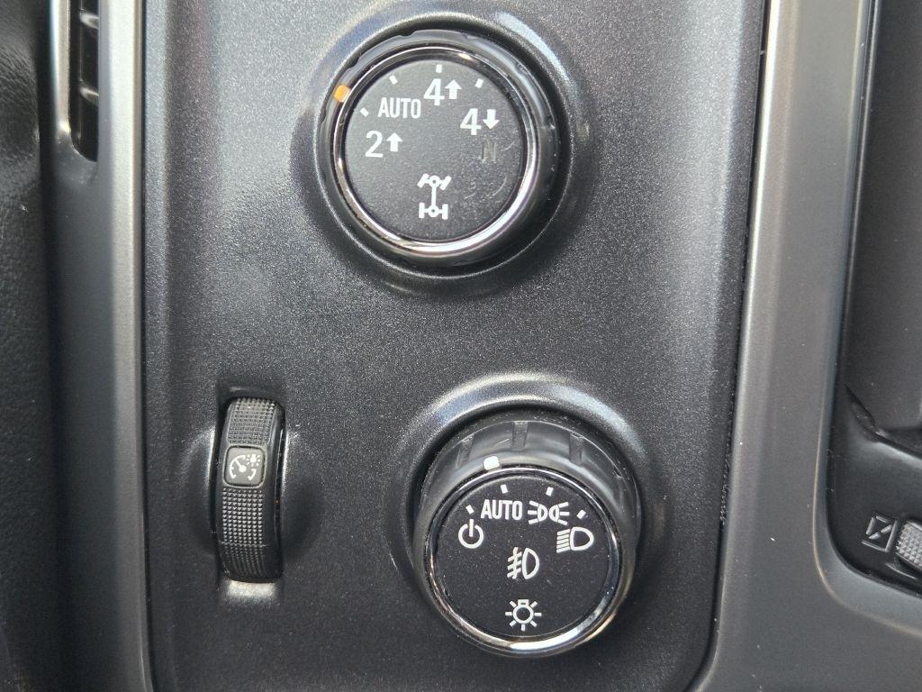 Chevrolet Silverado 1500 1LT Crew Cab 4WD 2014