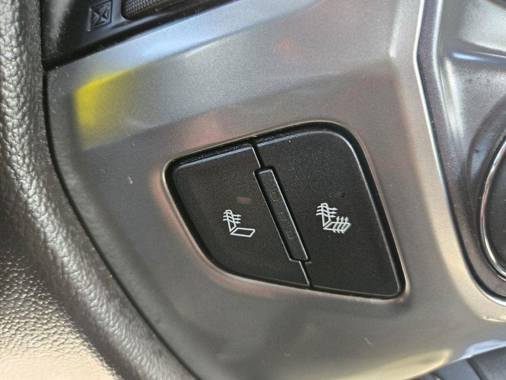Chevrolet Silverado 1500 1LT Crew Cab 4WD 2014