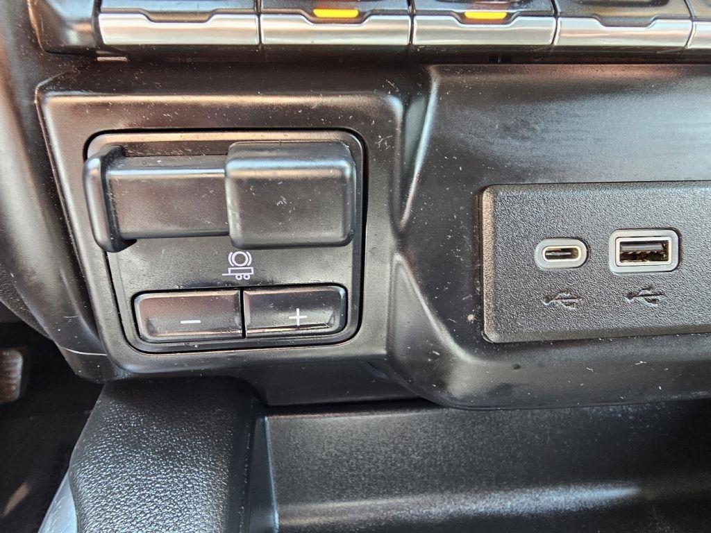 Chevrolet Silverado 1500 RST Crew Cab 4WD 2020