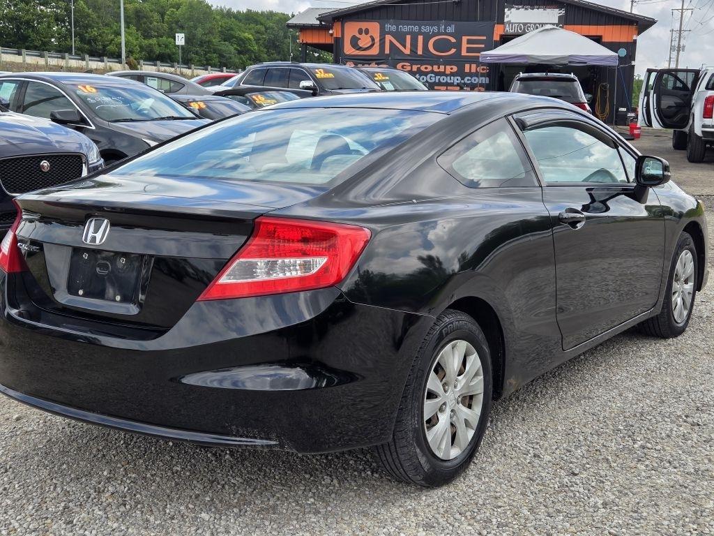Honda Civic LX coupe 2012