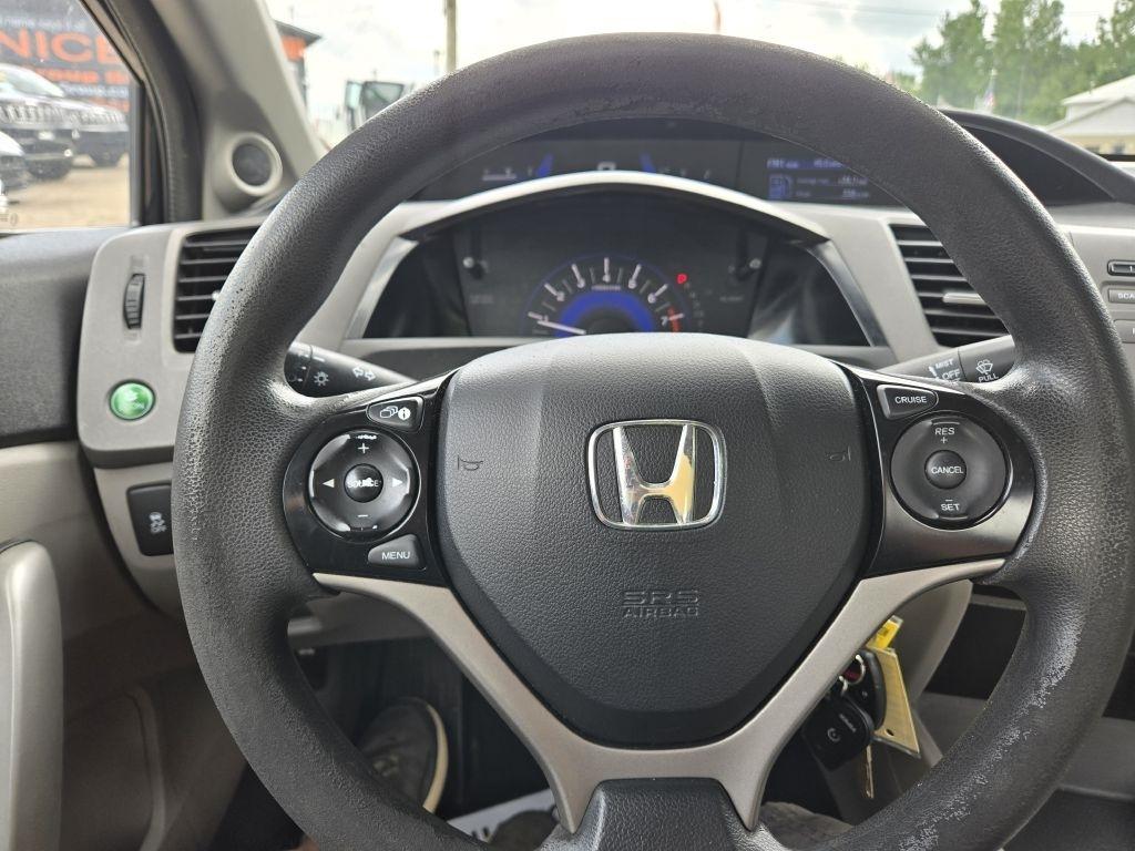 Honda Civic LX coupe 2012