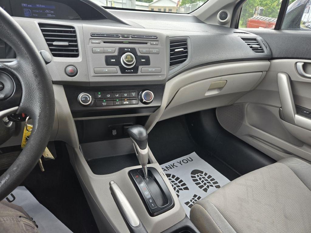 Honda Civic LX coupe 2012