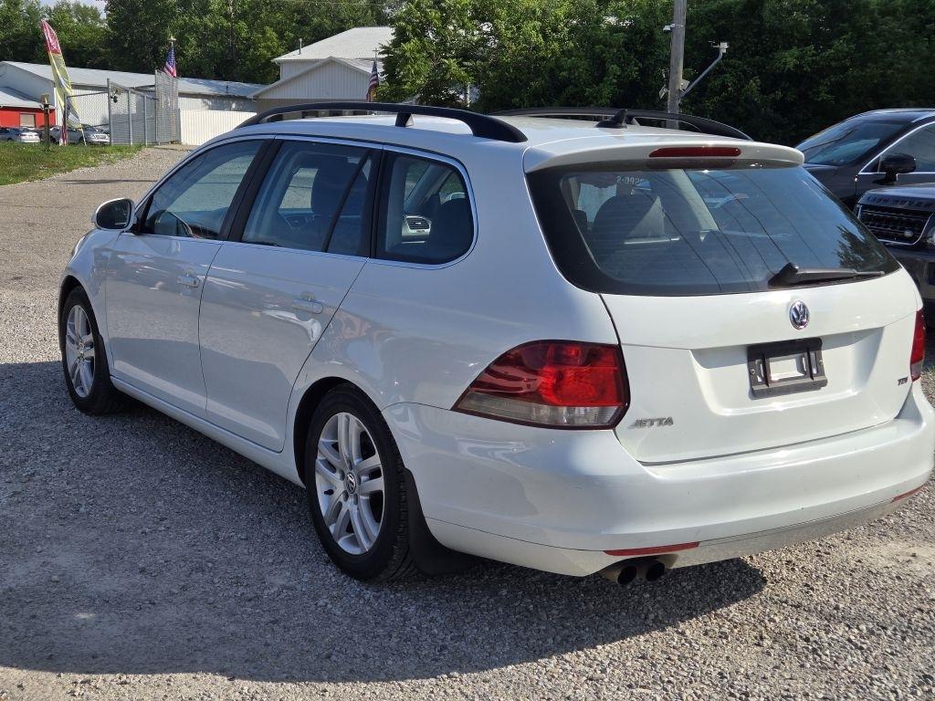 Volkswagen Jetta SportWagen 2.0L TDI 2014