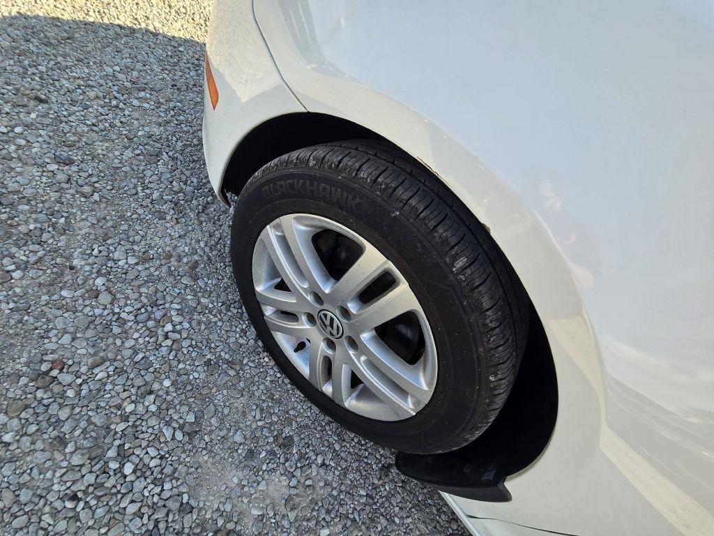 Volkswagen Jetta SportWagen 2.0L TDI 2014