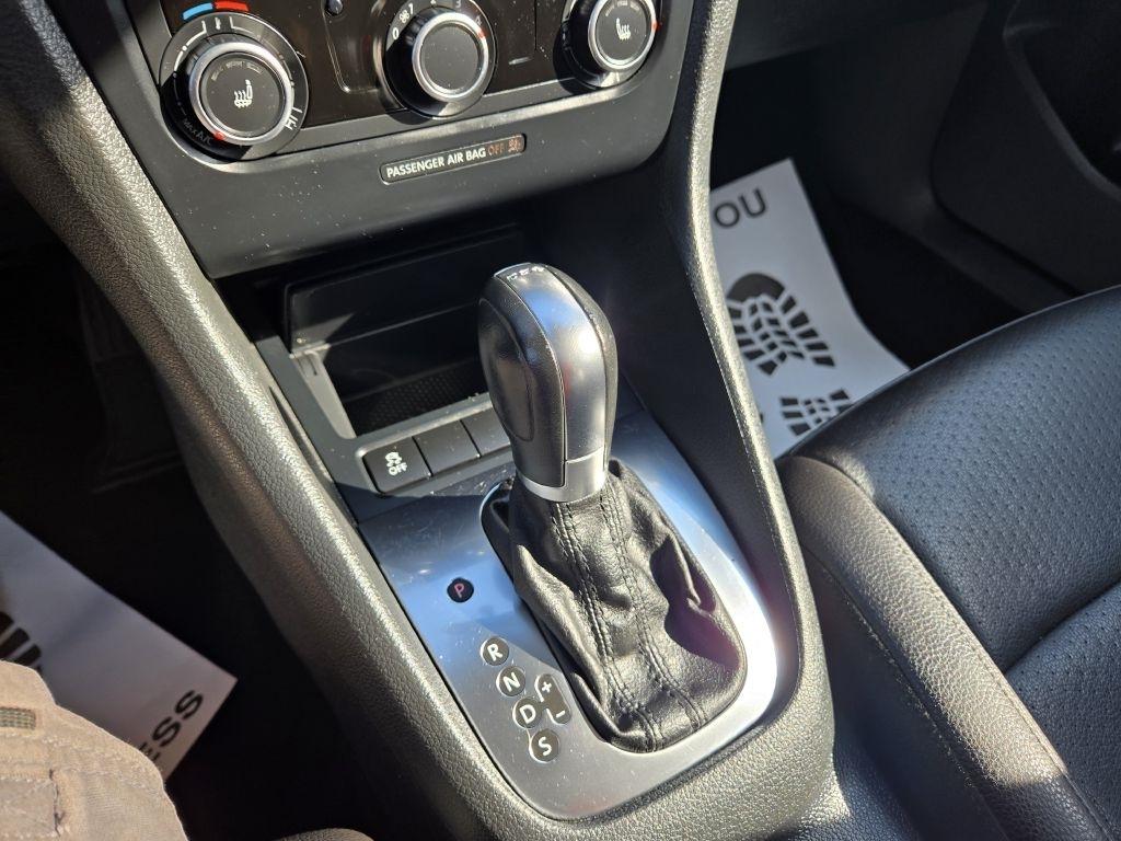 Volkswagen Jetta SportWagen 2.0L TDI 2014