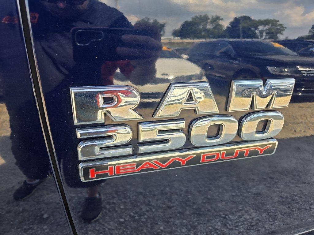 RAM 2500 SLT Crew Cab SWB 4WD 2015