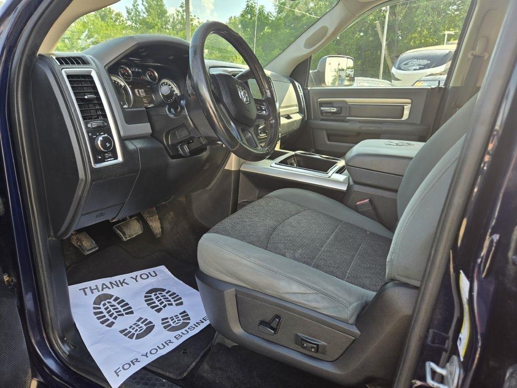 RAM 2500 SLT Crew Cab SWB 4WD 2015