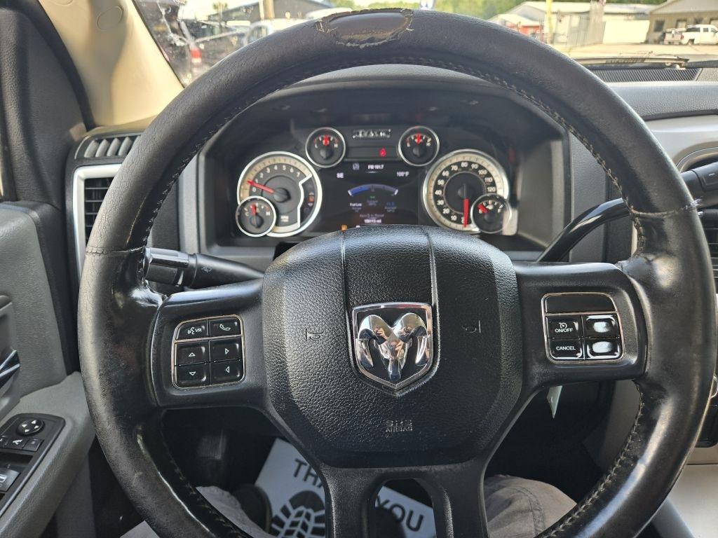 RAM 2500 SLT Crew Cab SWB 4WD 2015