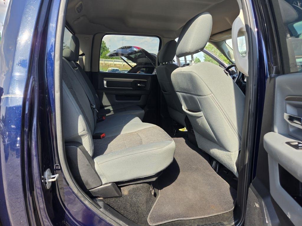 RAM 2500 SLT Crew Cab SWB 4WD 2015