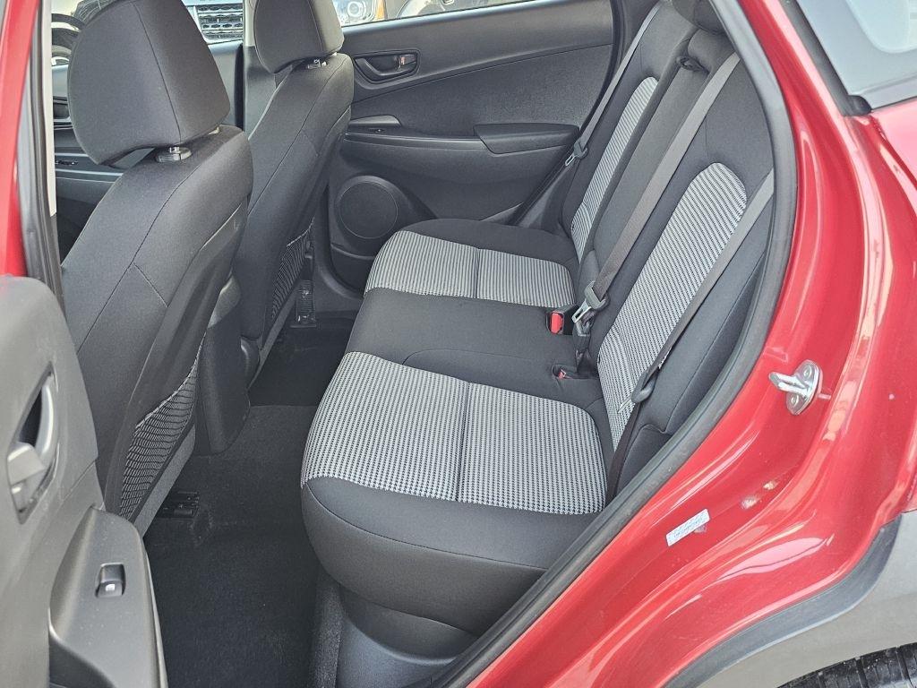 Hyundai Kona SE AWD 2021