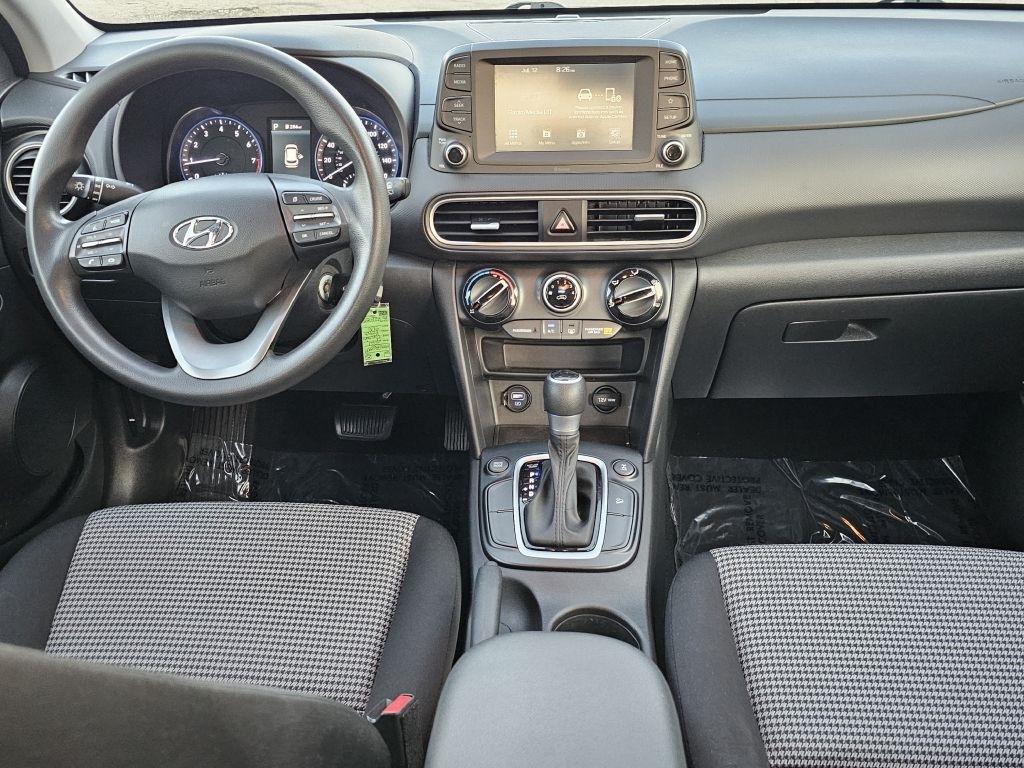 Hyundai Kona SE AWD 2021