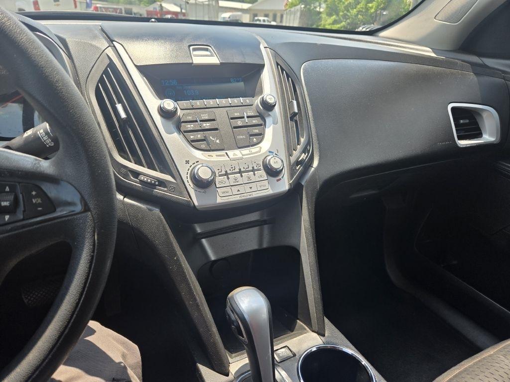 Chevrolet Equinox LS 2WD 2013