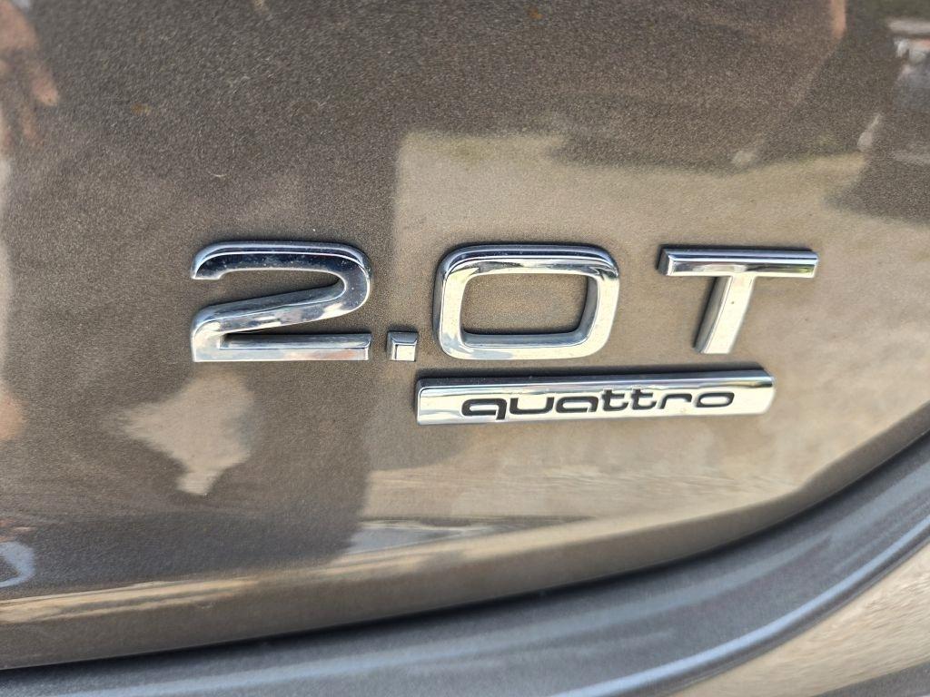 Audi A4 2.0T Sedan quattro Tiptronic 2014