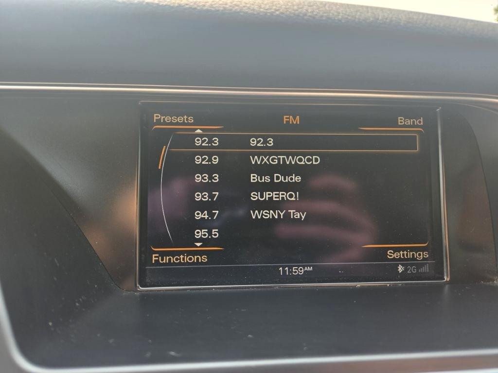 Audi A4 2.0T Sedan quattro Tiptronic 2014