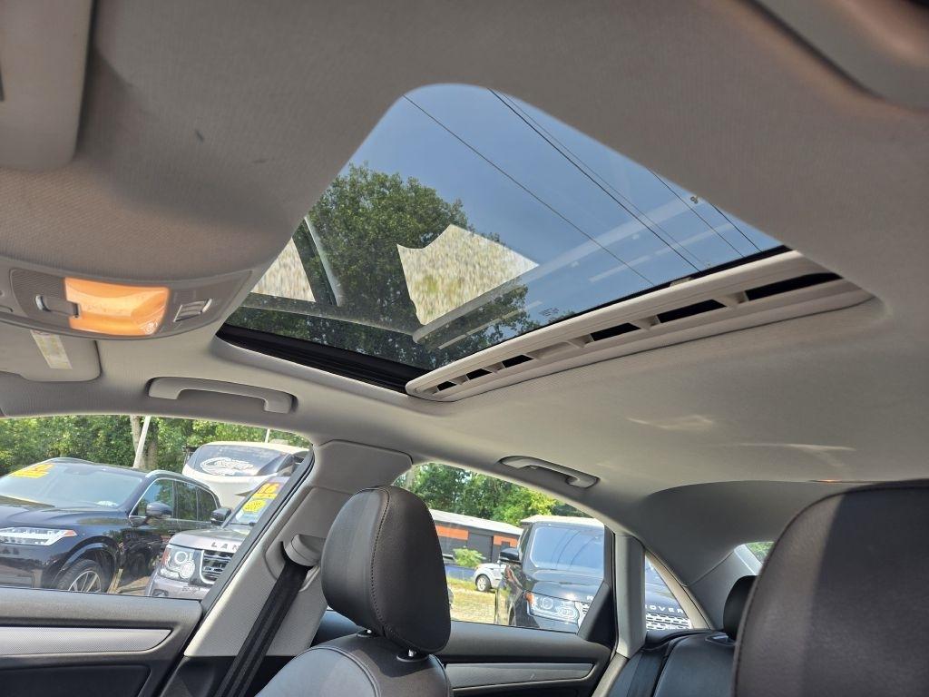 Audi A4 2.0T Sedan quattro Tiptronic 2014