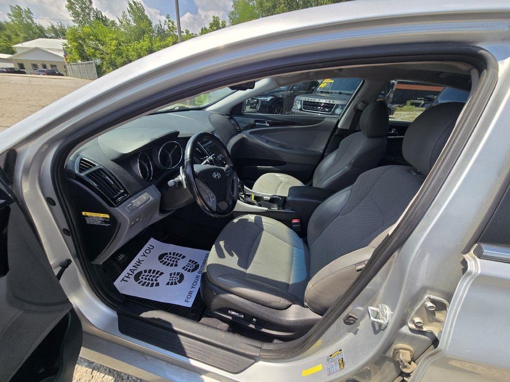 Hyundai Sonata SE Auto 2014