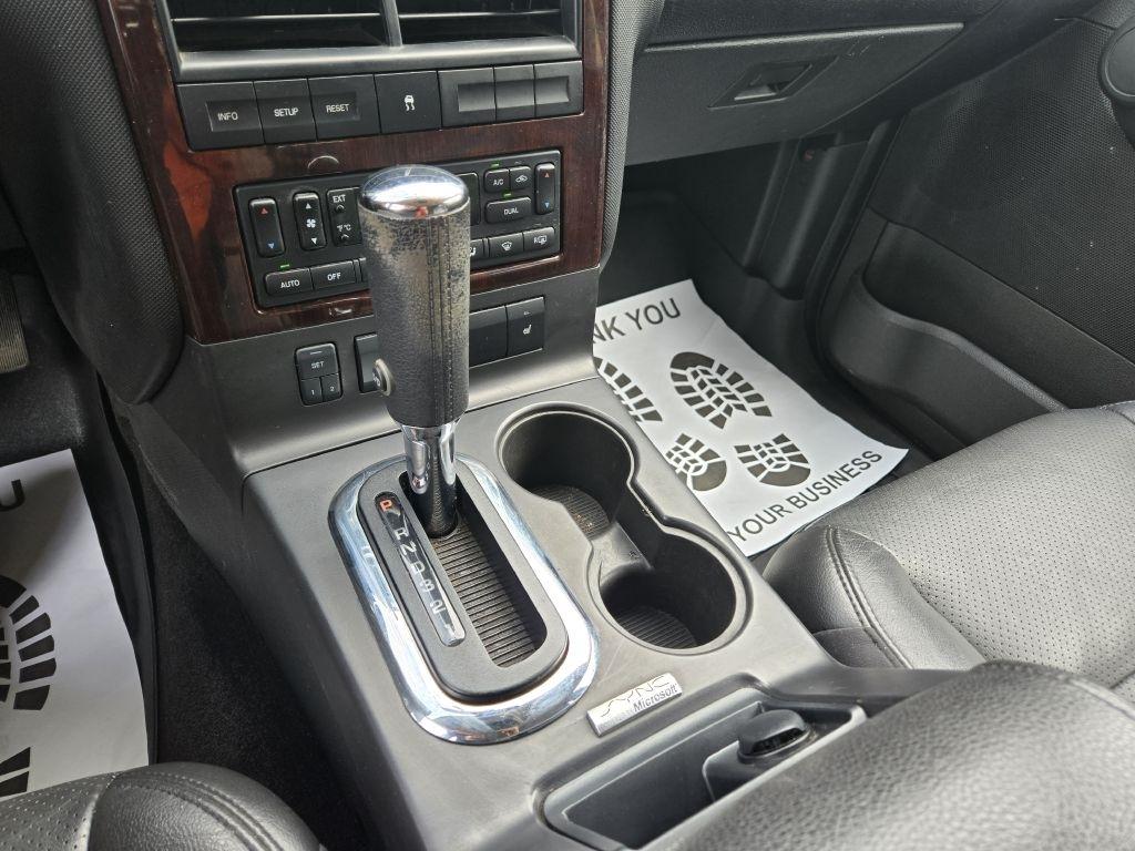 Ford Explorer Limited AWD 2010