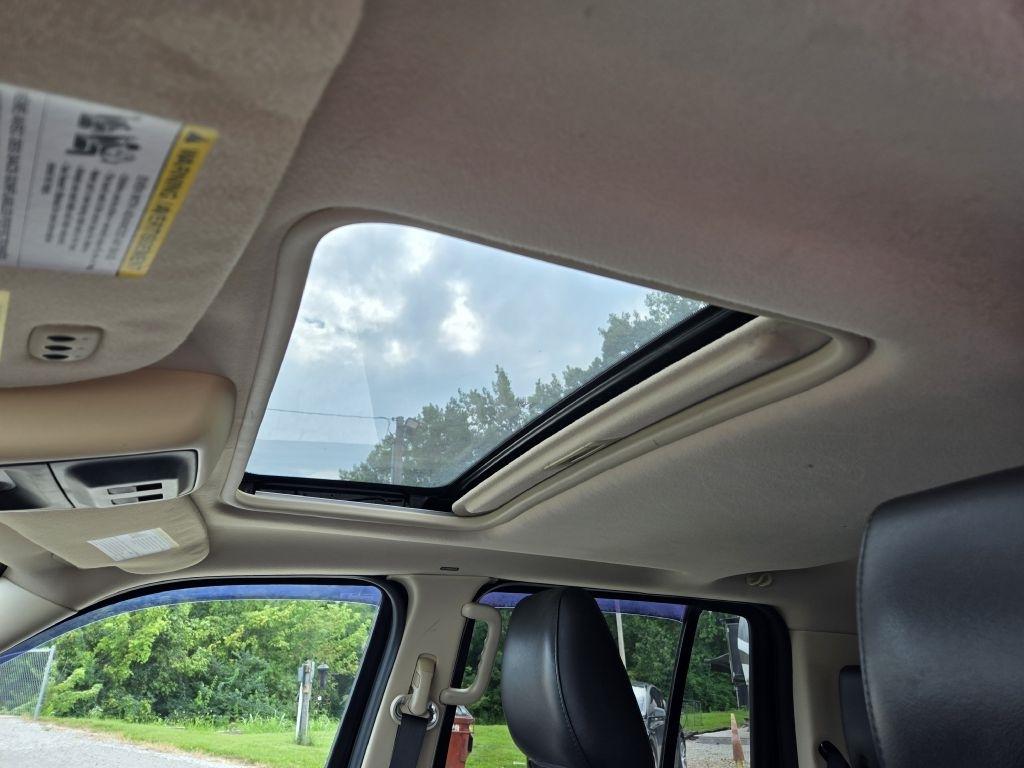 Ford Explorer Limited AWD 2010