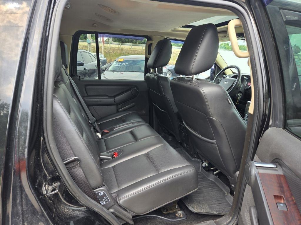 Ford Explorer Limited AWD 2010