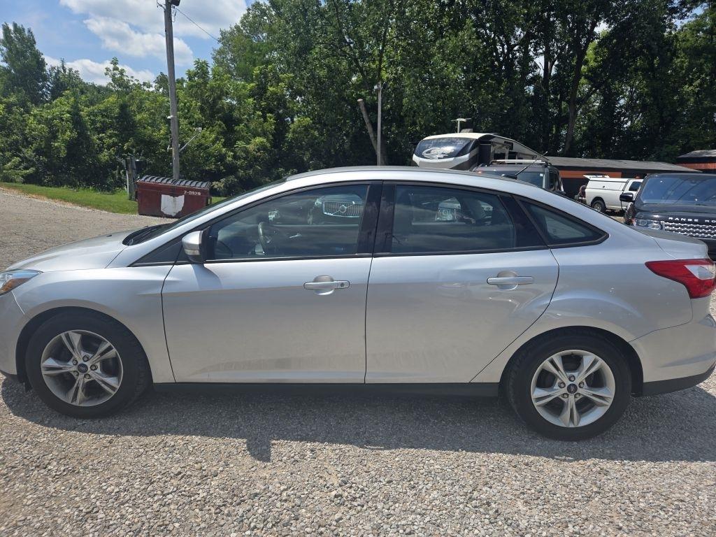 Ford Focus SE Sedan 2014
