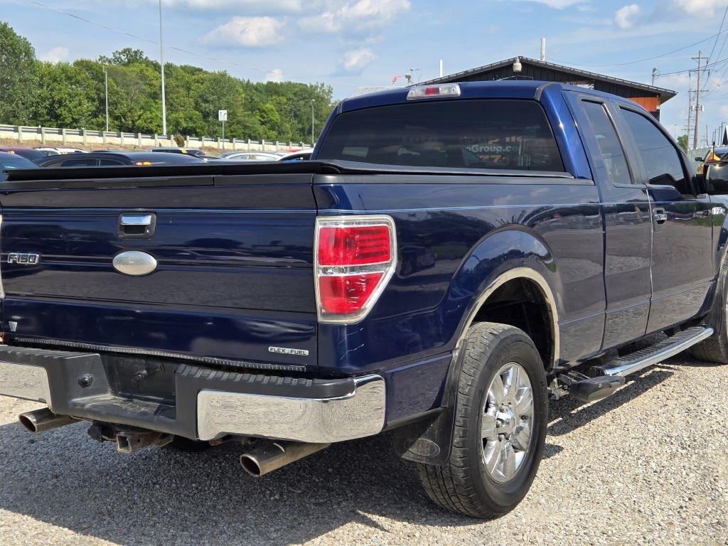 Ford F-150 XL SuperCab 8-ft. Bed 2WD 2012