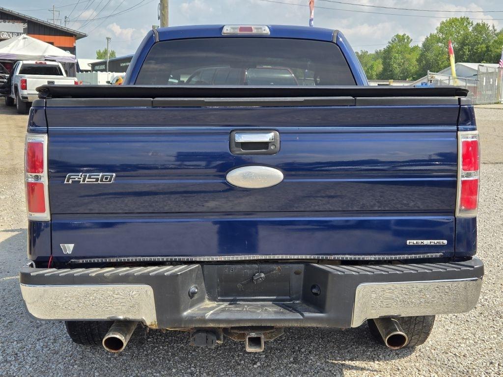 Ford F-150 XL SuperCab 8-ft. Bed 2WD 2012