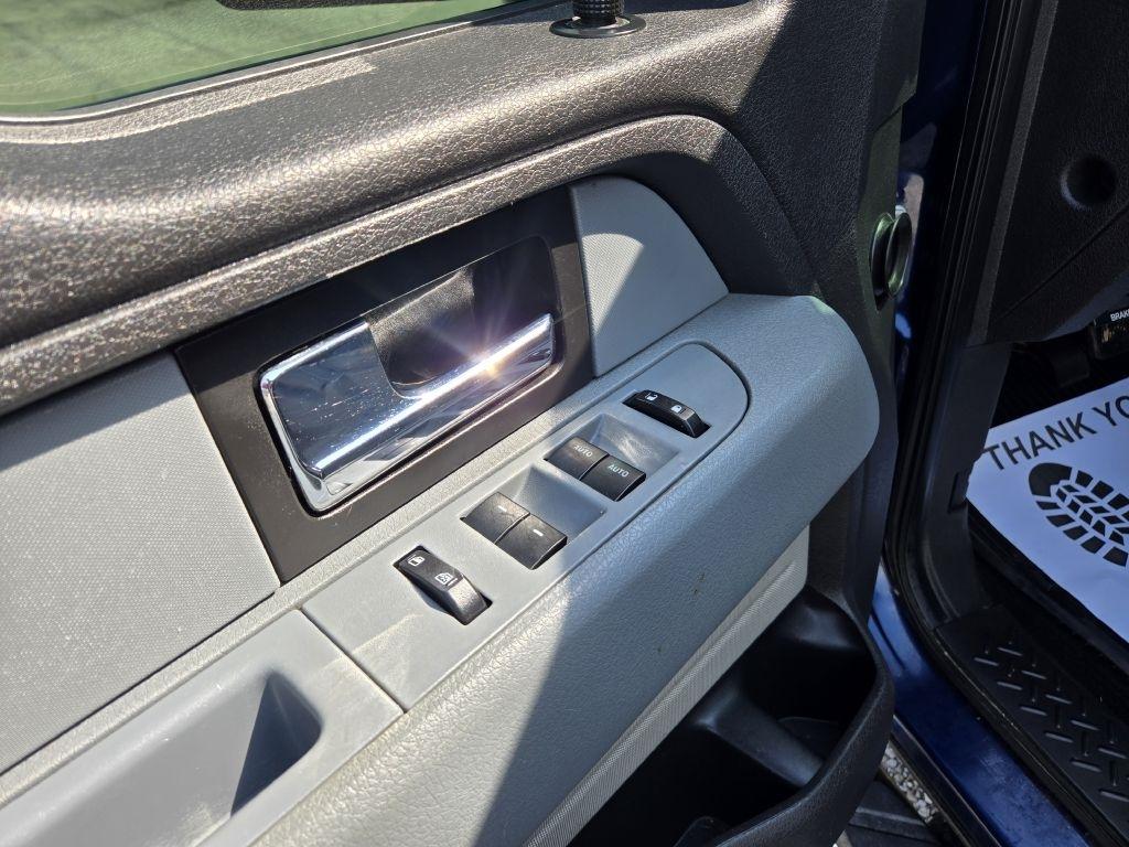 Ford F-150 XL SuperCab 6.5-ft. Bed 2WD 2012
