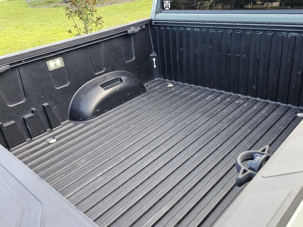 Toyota Tundra SR5 CrewMax 4WD 2024