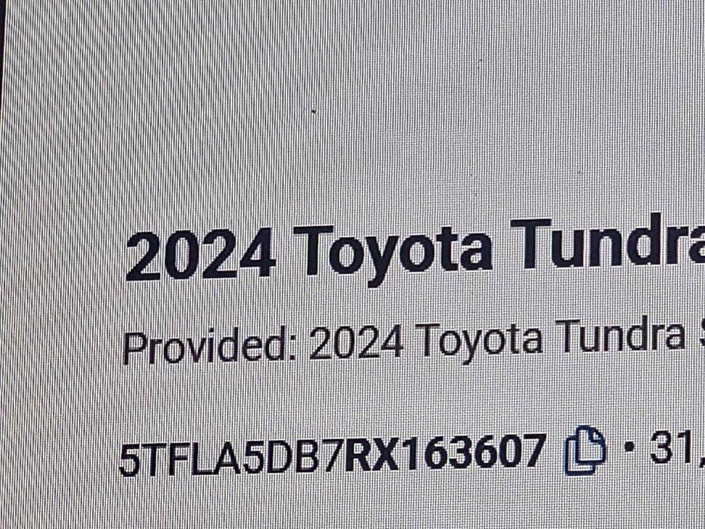 Toyota Tundra SR5 CrewMax 4WD 2024