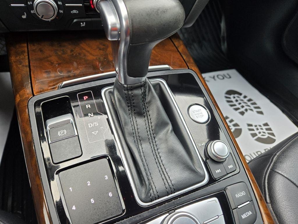 Audi A6 3.0T Premium Plus quattro 2015