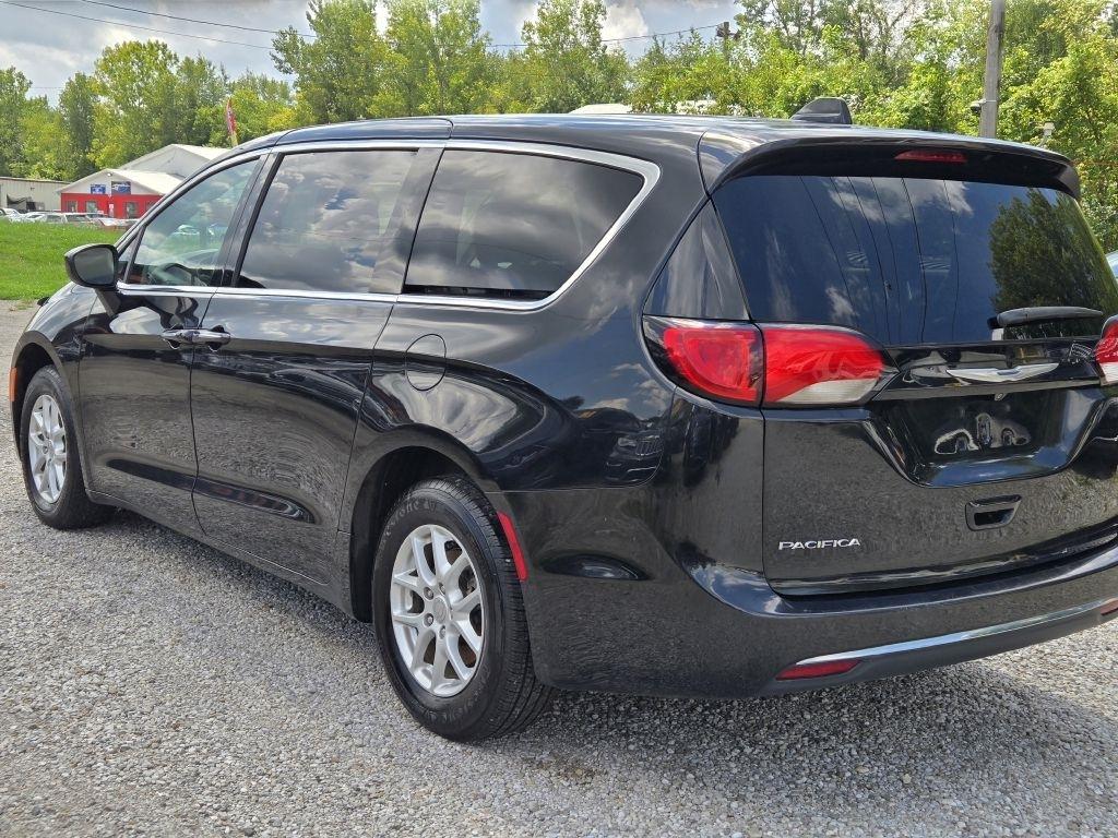 Chrysler Pacifica Touring-L 2017
