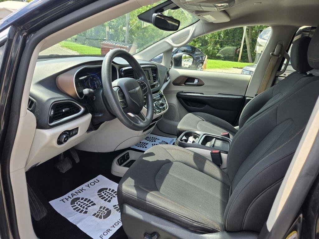 Chrysler Pacifica Touring-L 2017