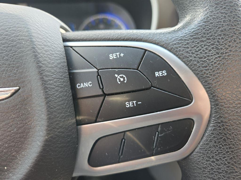 Chrysler Pacifica Touring-L 2017