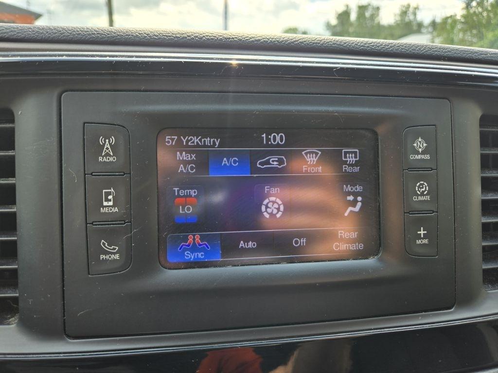 Chrysler Pacifica Touring-L 2017