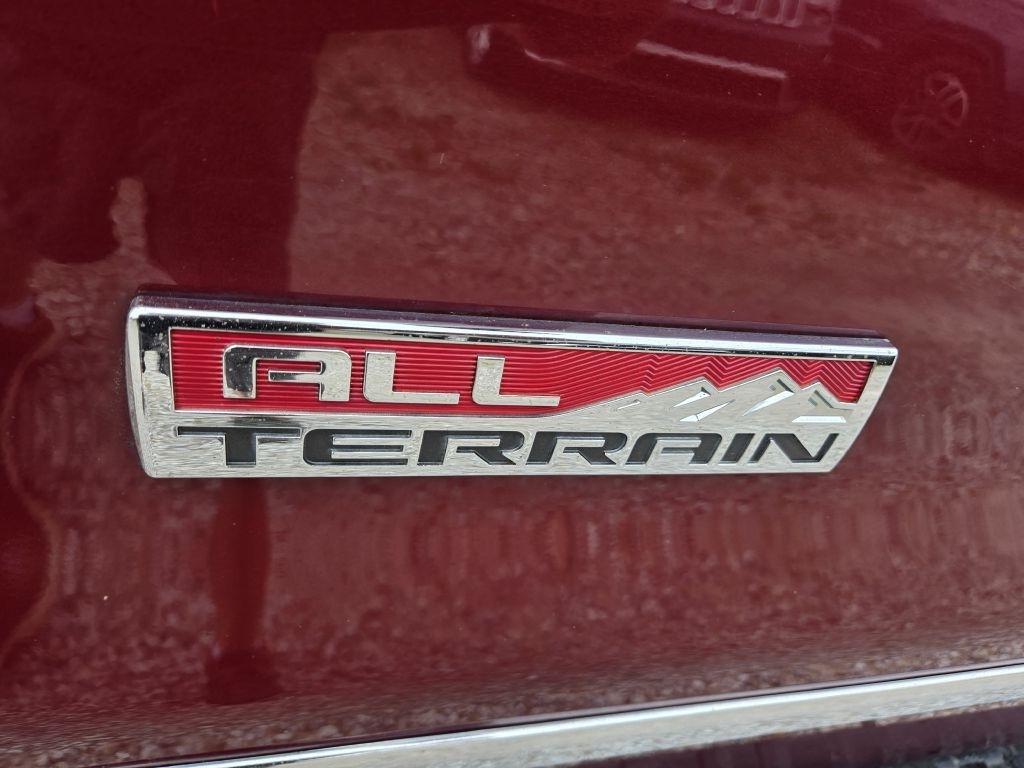 GMC Sierra 1500 SLT Crew Cab 4WD 2014