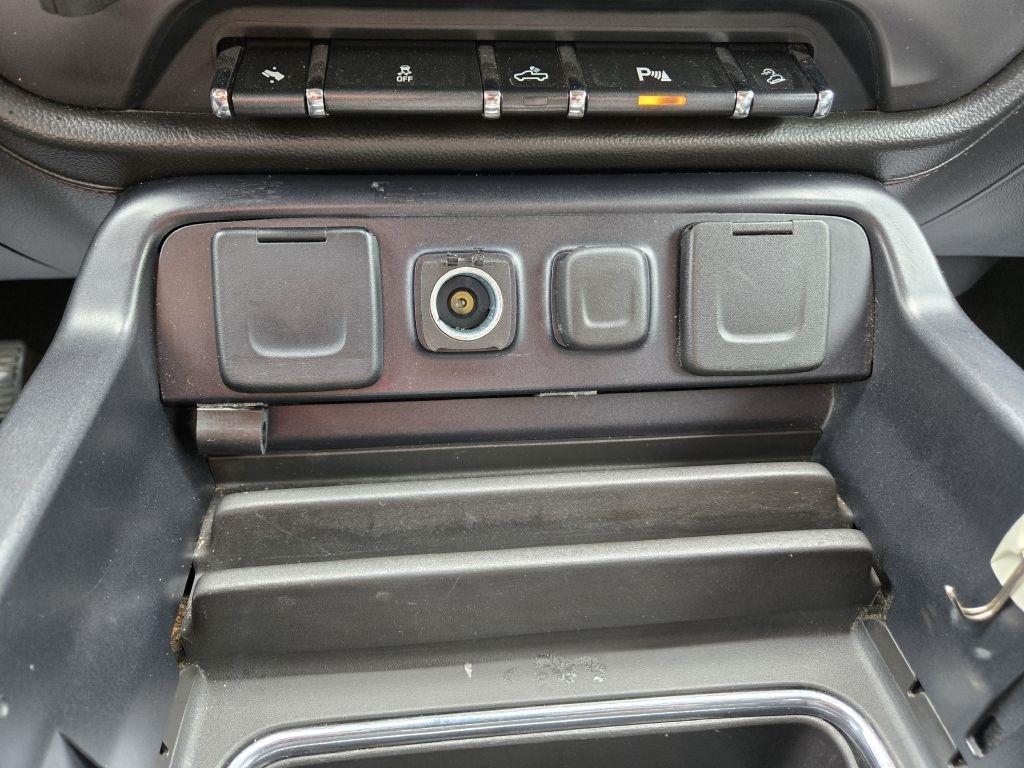 GMC Sierra 1500 SLT Crew Cab 4WD 2014