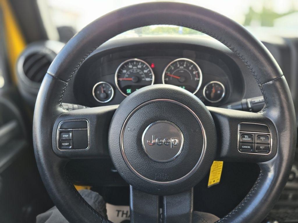 Jeep Wrangler Sport 4WD 2011